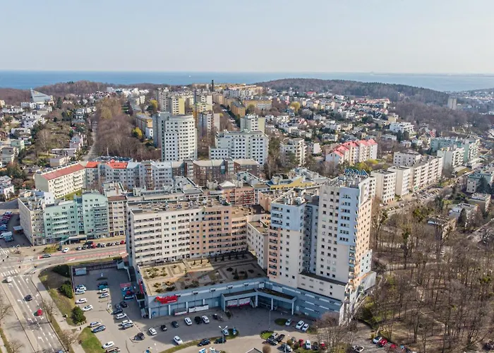 Daire Kaskada Parking & Balcony By Axel Gdynia