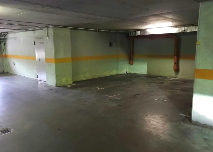 Kaskada Parking & Balcony By Axel